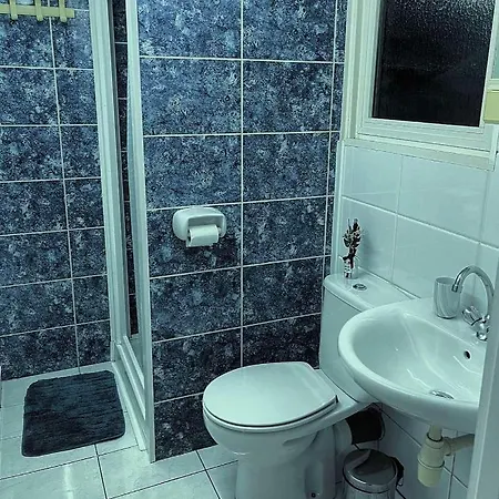Comfortable, Modern Studio Дом отдыха Протарас
