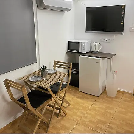 Comfortable, Modern Studio * Protarász